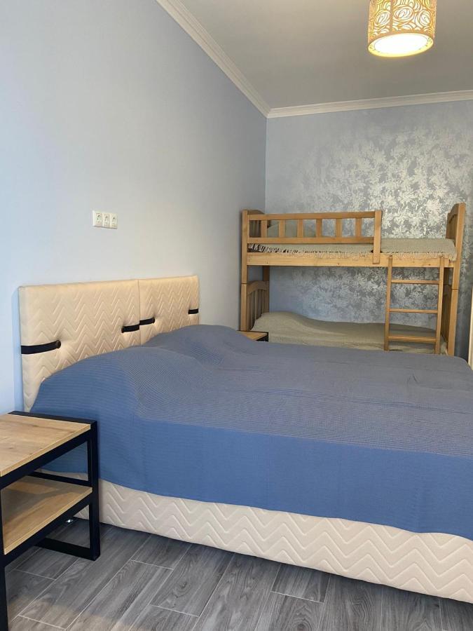 Отель Kemo House Батуми Экстерьер фото