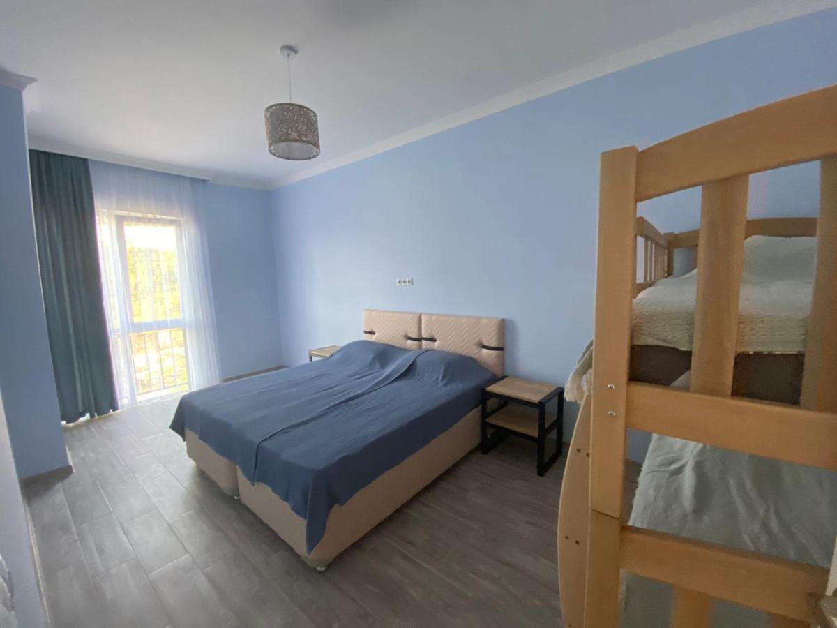 Отель Kemo House Батуми Экстерьер фото